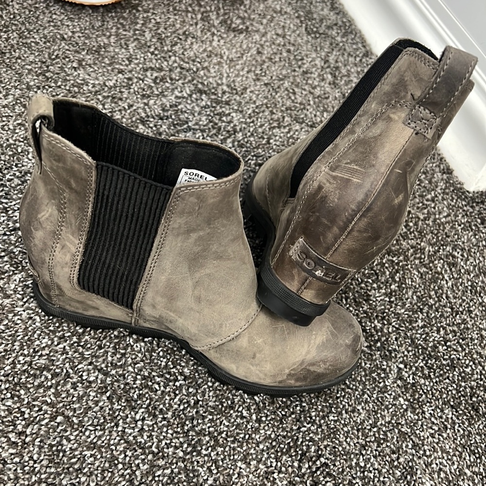 Sorel wedge booties